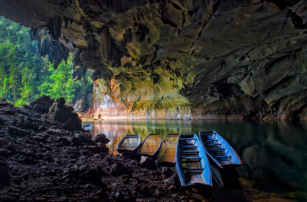 Gruta de Kong Lor