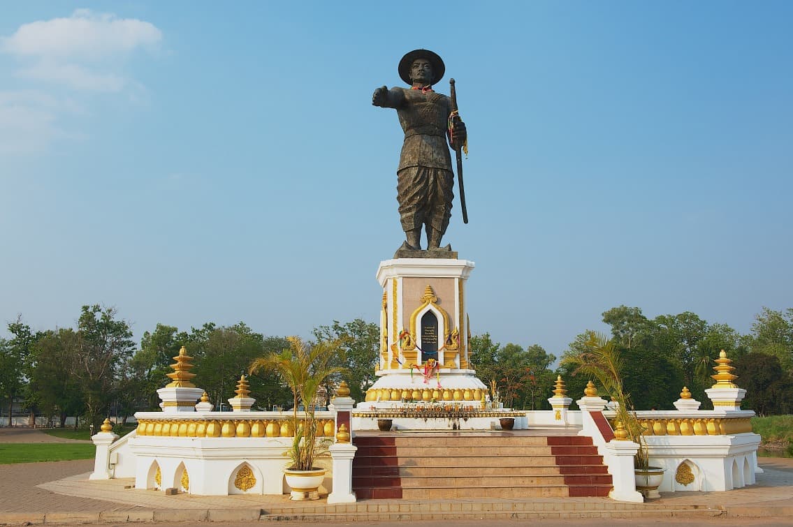Parque Chao Anouvong